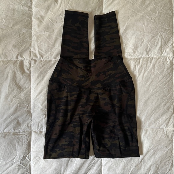 Alphalete Surface Power Leggings - Picture 4 of 7